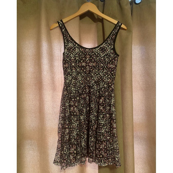 Aeropostale Skater Dress - Picture 2 of 3